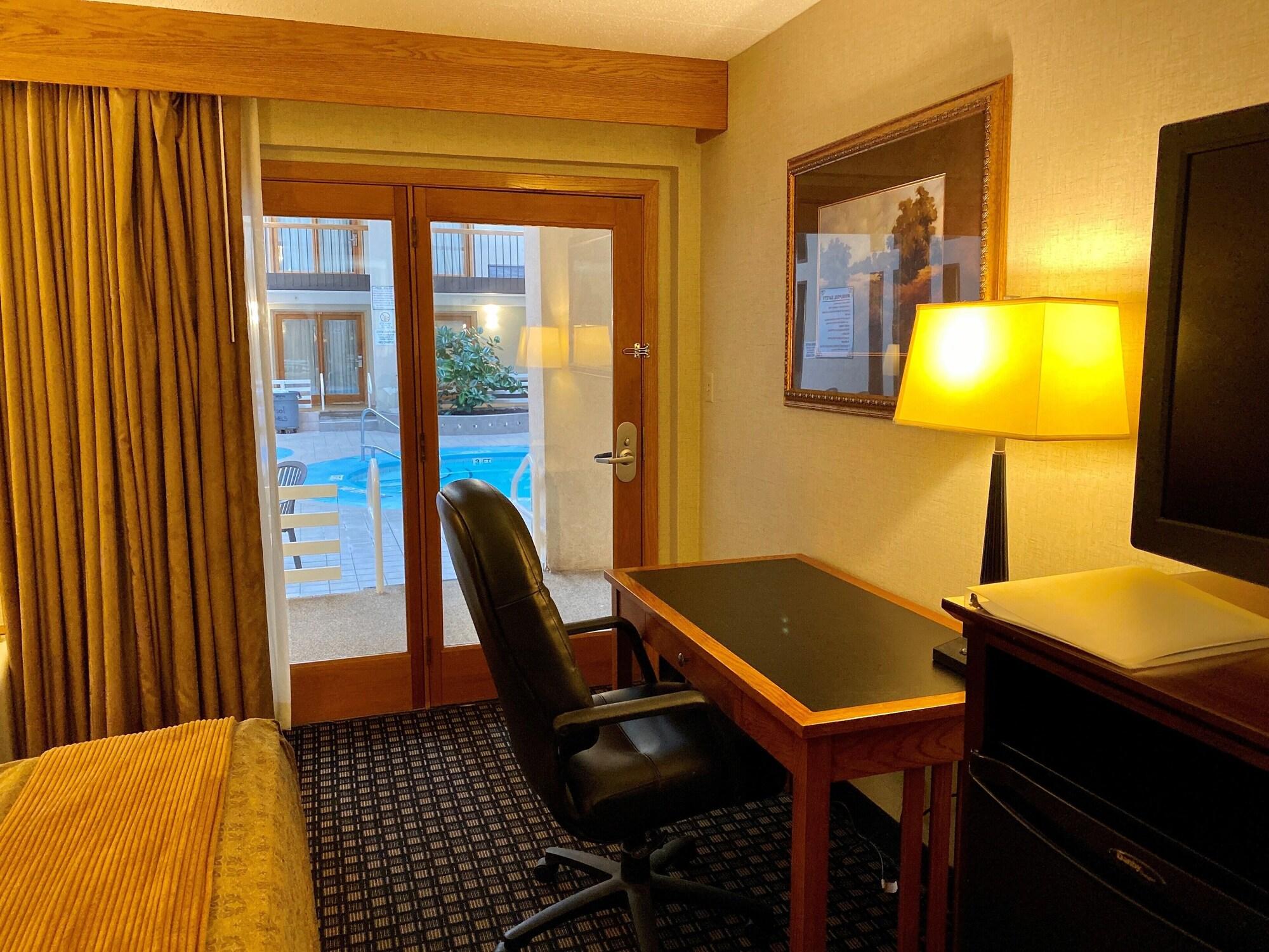 Ramkota Hotel Пірр Екстер'єр фото